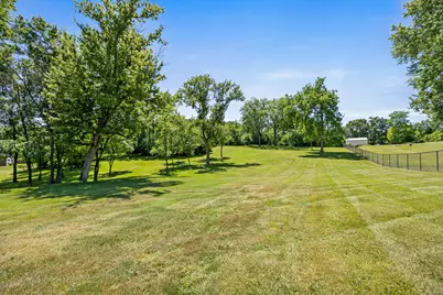 11S056 Madison Street, Burr Ridge, IL 60527 - Photo 9
