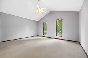 11S056 Madison St, Burr Ridge, IL 60527 - Photo 31