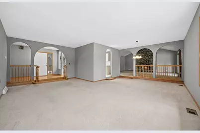 11S056 Madison Street, Burr Ridge, IL 60527 - Photo 13