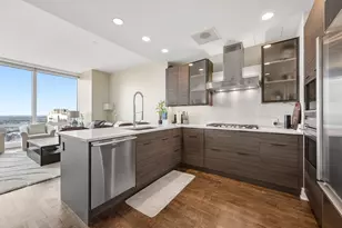 401 N Wabash Ave, Chicago, IL 60611 - Photo 9