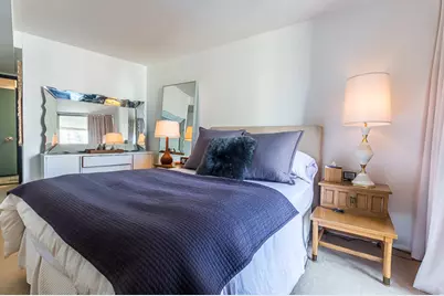 300 N State Street #3429, Chicago, IL 60654 - Photo 9