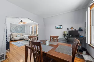 5848 W Catalpa Ave, Chicago, IL 60630 - Photo 3