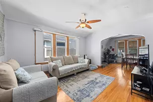 5848 W Catalpa Ave, Chicago, IL 60630 - Photo 5