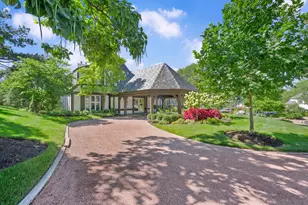 1604 Burr Ridge Club, Burr Ridge, IL 60527 - Photo 35
