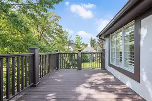 1604 Burr Ridge Club, Burr Ridge, IL 60527 - Photo 27