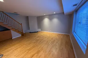 744 W Gordon Terrace, Chicago, IL 60613 - Photo 3