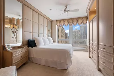 55 E Erie Street #3205, Chicago, IL 60611 - Photo 13