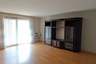 4835 N Central Ave, Chicago, IL 60630 - Photo 3