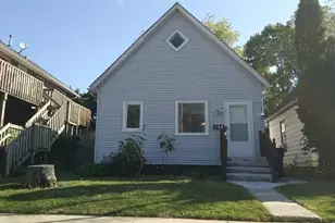 621 N Ash St, Waukegan, IL 60085 - Photo 1