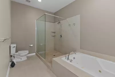 111 E Van Buren Street #3, Woodstock, IL 60098 - Photo 19