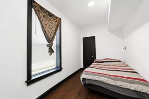 1121 N Lawndale Ave, Chicago, IL 60651 - Photo 19