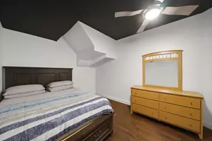 1121 N Lawndale Ave, Chicago, IL 60651 - Photo 13