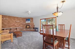 271 Dalton Ave, Mundelein, IL 60060 - Photo 7