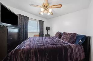 15577 Rose Dr, South Holland, IL 60473 - Photo 9