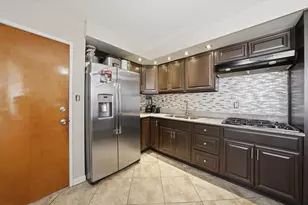 15577 Rose Dr, South Holland, IL 60473 - Photo 7
