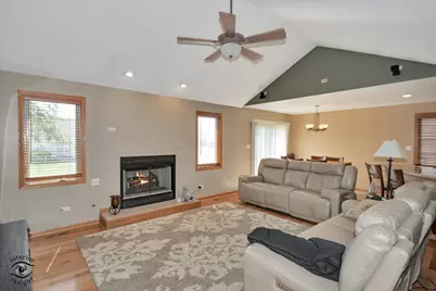 1541 Mallards Cove, Beecher, IL 60401 - Photo 5