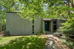 550 S Green Bay Rd, Lake Forest, IL 60045 - Photo 1