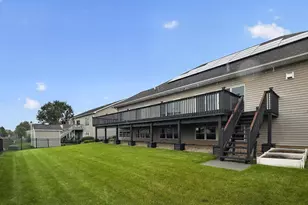 431 N Patricia Ln, Hampshire, IL 60140 - Photo 5