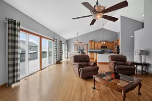 431 N Patricia Ln, Hampshire, IL 60140 - Photo 9