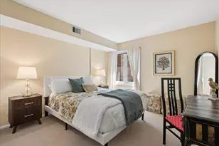 2046 St Johns Ave, Highland Park, IL 60035 - Photo 13
