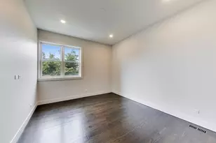 1605 N Oakley Ave, Chicago, IL 60647 - Photo 17