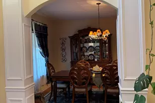 19 N Empress Dr, Hawthorn Woods, IL 60047 - Photo 3