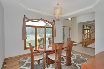 365 Crestwood Road, Wood Dale, IL 60191 - Photo 7