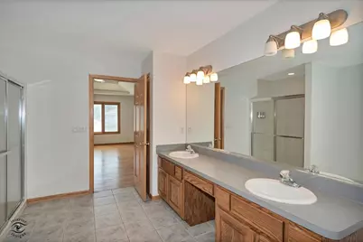 365 Crestwood Road, Wood Dale, IL 60191 - Photo 25