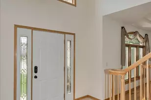 365 Crestwood Rd, Wood Dale, IL 60191 - Photo 5