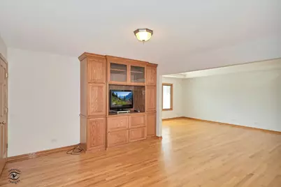365 Crestwood Road, Wood Dale, IL 60191 - Photo 23