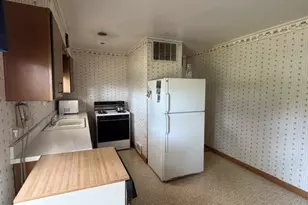 1312 Dellmar Ave, Joliet, IL 60435 - Photo 7