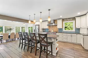 40W719 Longshadow Ln, Campton Hills, IL 60175 - Photo 11
