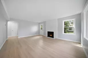 15811 S Whipple Ave, Markham, IL 60428 - Photo 5