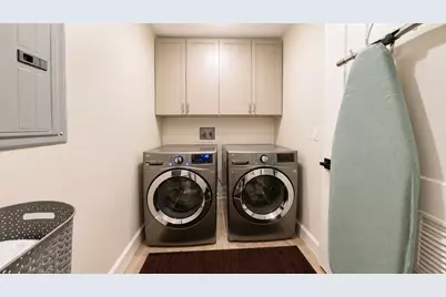 1225 W Addison Street #1, Chicago, IL 60613 - Photo 13