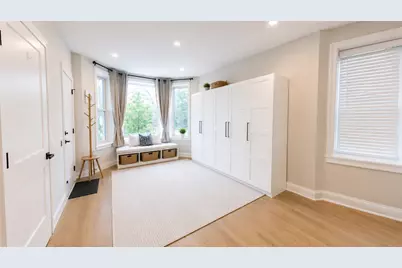 1225 W Addison Street #1, Chicago, IL 60613 - Photo 5