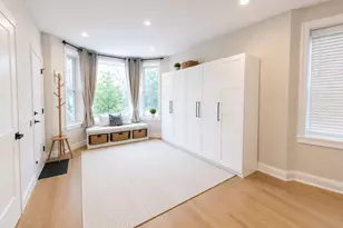 1225 W Addison St, Chicago, IL 60613 - Photo 5