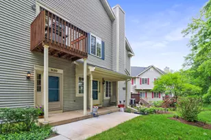 313 Windsor Ct, South Elgin, IL 60177 - Photo 1