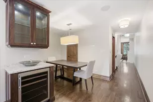319 W Webster Ave, Chicago, IL 60614 - Photo 7