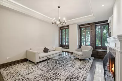 319 W Webster Avenue #1, Chicago, IL 60614 - Photo 5