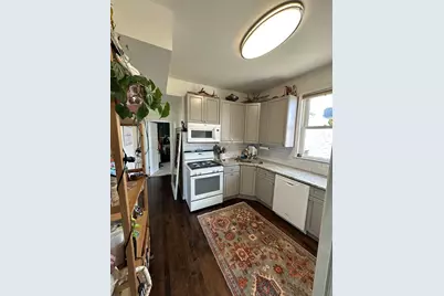 5110 W Byron Street #2, Chicago, IL 60641 - Photo 13