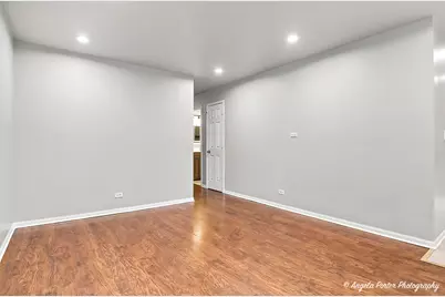 1509 Elm Avenue, Round Lake Beach, IL 60073 - Photo 7