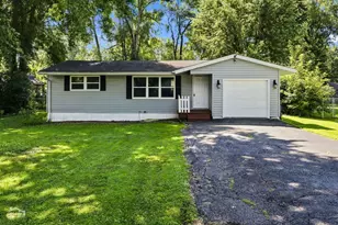 4515 Willow Ln, McHenry, IL 60050 - Photo 1