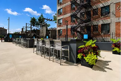 655 W Irving Park Road #4403, Chicago, IL 60613 - Photo 19