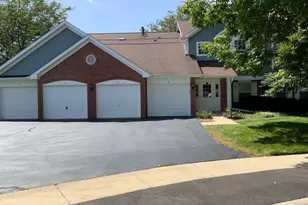 1675 Mansfield Ct, Roselle, IL 60172 - Photo 1