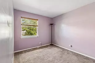 224 Raintree Ct, Aurora, IL 60504 - Photo 17