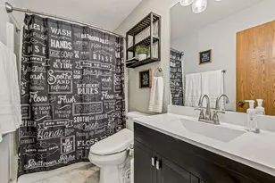 224 Raintree Ct, Aurora, IL 60504 - Photo 23