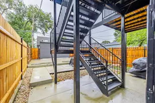4634 S Langley Ave, Chicago, IL 60653 - Photo 15