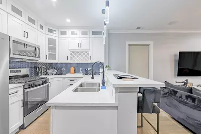 4634 S Langley Avenue #1, Chicago, IL 60653 - Photo 3