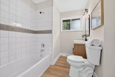 717 Kirkwood Avenue, Winthrop Harbor, IL 60096 - Photo 11