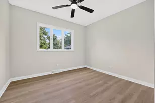 717 Kirkwood Ave, Winthrop Harbor, IL 60096 - Photo 17